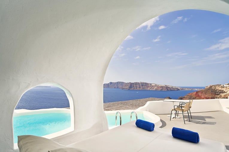 Katikies Santorini katikies-hotel-santorini-master-suite_4_2021