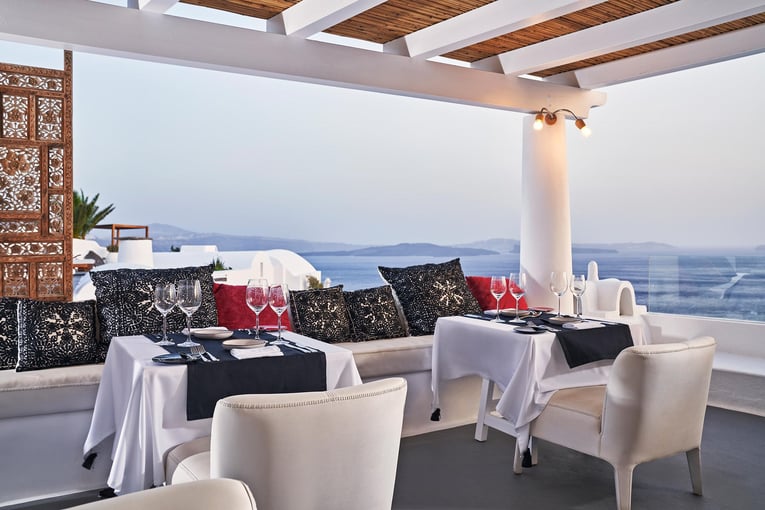 Katikies Santorini mikrasia-restaurant-santorini_00641_2021