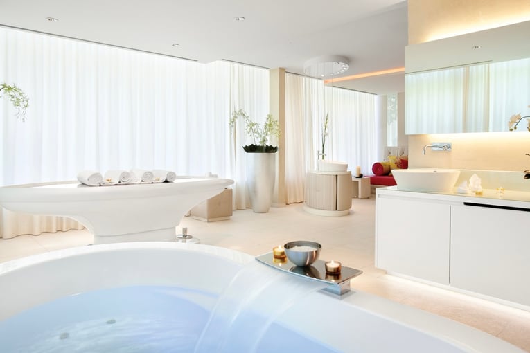 Kempinski Hotel Das Tirol webseite_jpeg_kempinski-das-tirol_spa_crystal-spa-suite-2