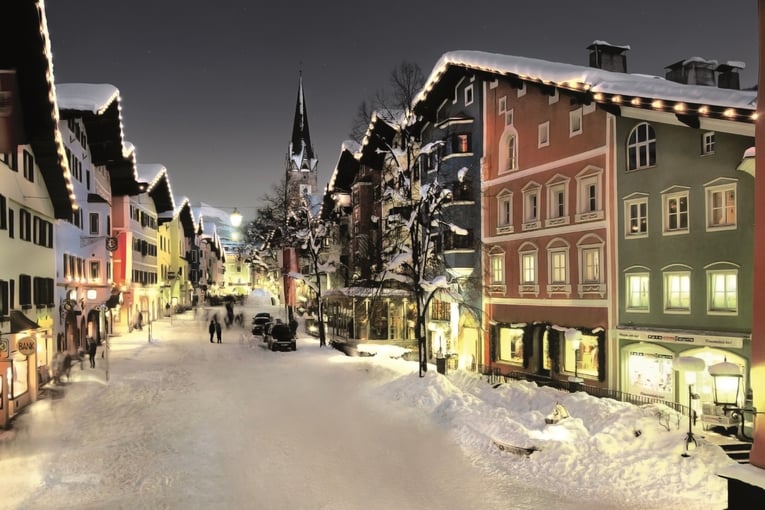 Kempinski Hotel Das Tirol webseite_jpeg_kitzbüheler-alpen_kitzbühel-night-2