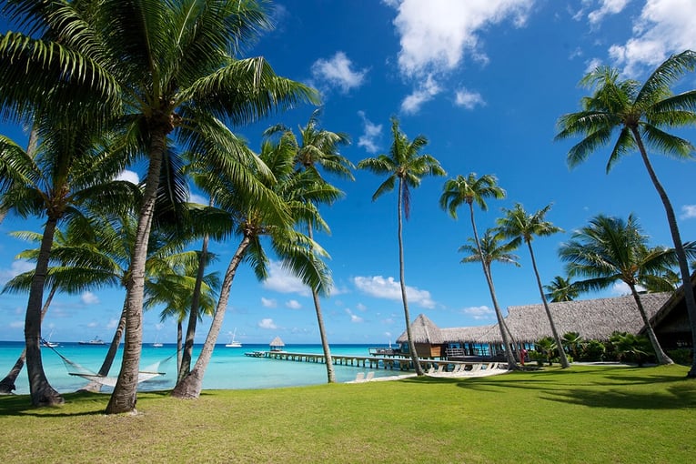 Kia Ora Resort & Spa Vue-jardin-restaurant