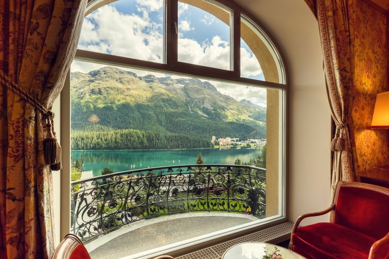 Kulm Hotel St. Moritz csm_2_OEffentliche_Bereiche_Lobby__5__a77501767e