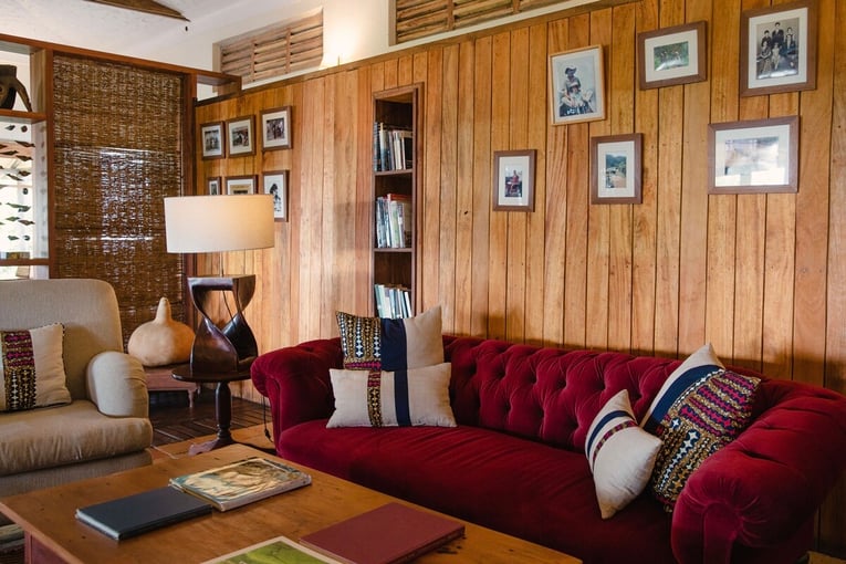 Kyambura Gorge Lodge, Uganda –Kyambura Gorge | Exclusive Tours Volcanoes-Safaris-Kyambura-Gorge-Lodge-Lounge