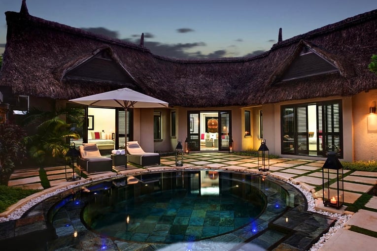 LUX* Belle Mare lbm_prestige_villa_pool_03