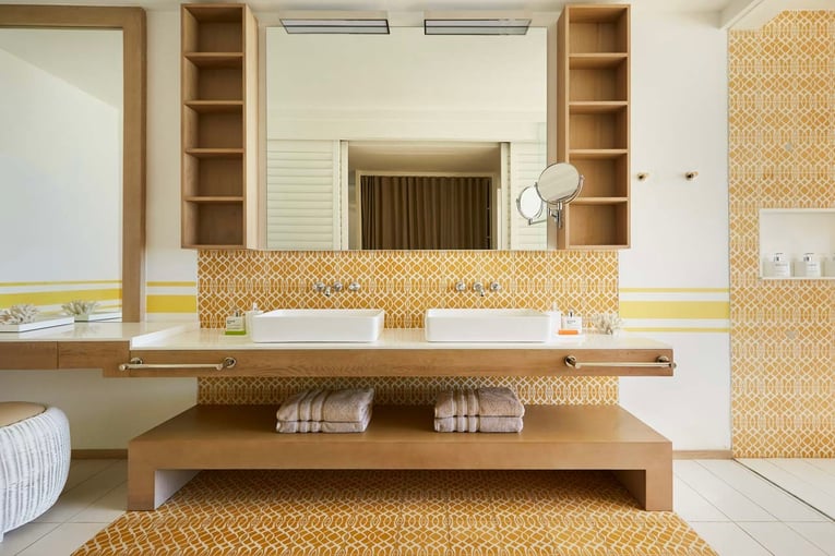 LUX* Grand Gaube lgg_romantic-junior-suite_bathroom_2