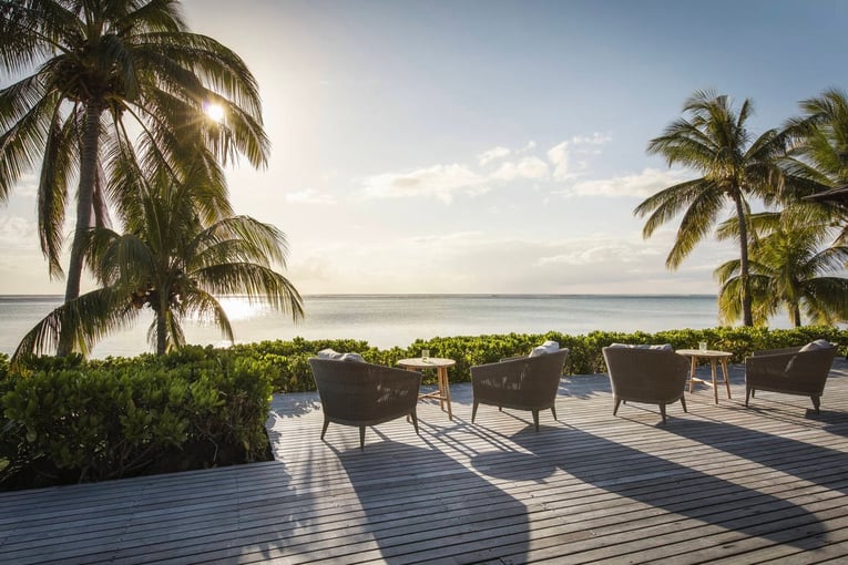 LUX* Le Morne llm_the-terrace-bar_15