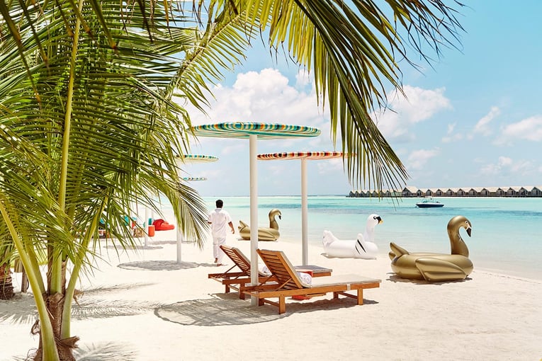LUX* South Ari Atoll lsaa_092016_lagoon_bar_0065_v1_rgb