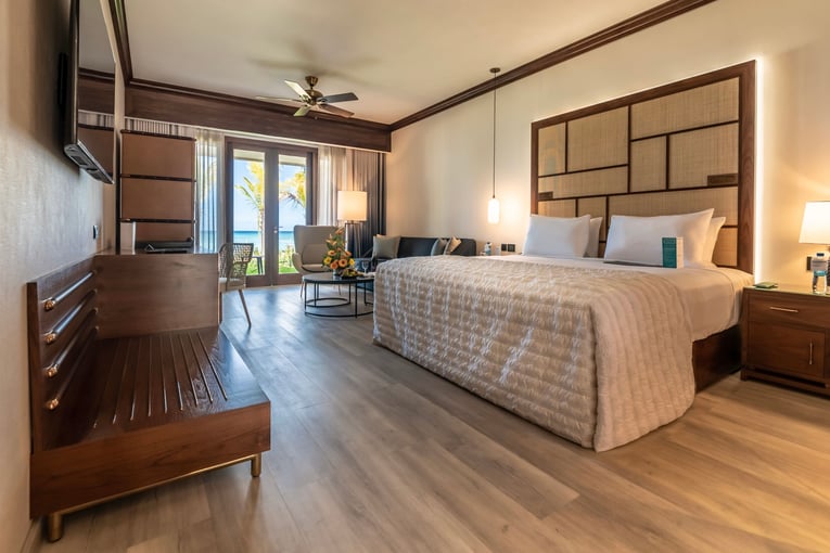 Le Meridien Ile Maurice md-mrumd-front-room-17168-71225_Wide-Hor