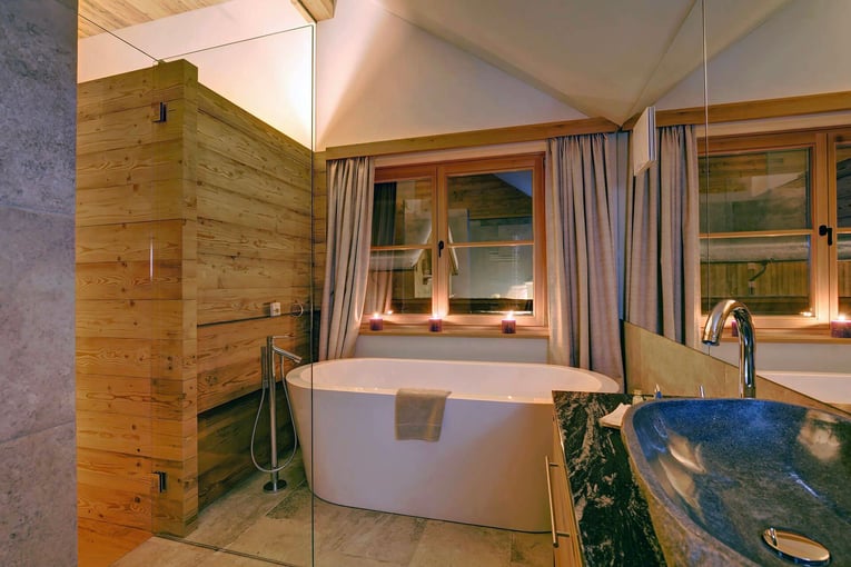 Leading Family Hotel & Resort Dachsteinkönig | Exclusive Tours chalet2-klein-_www.360perspektiven