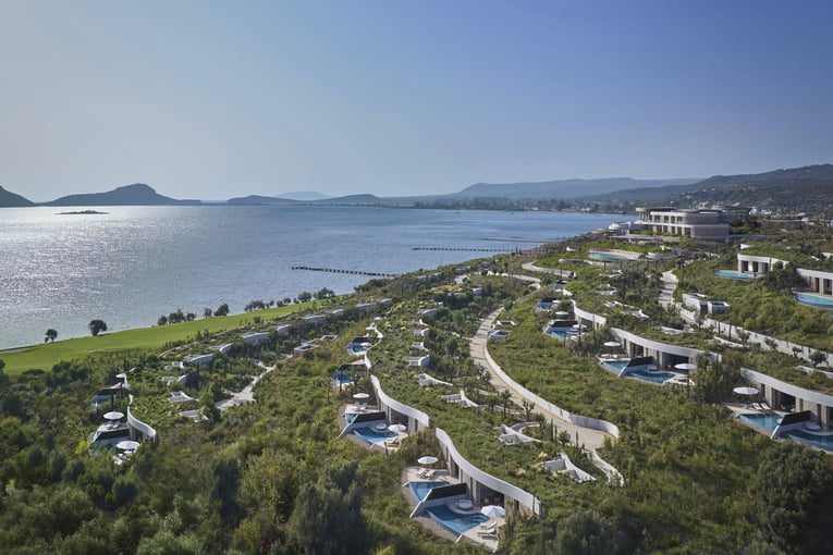 Mandarin Oriental, Costa Navarino costa-navarino-aerial