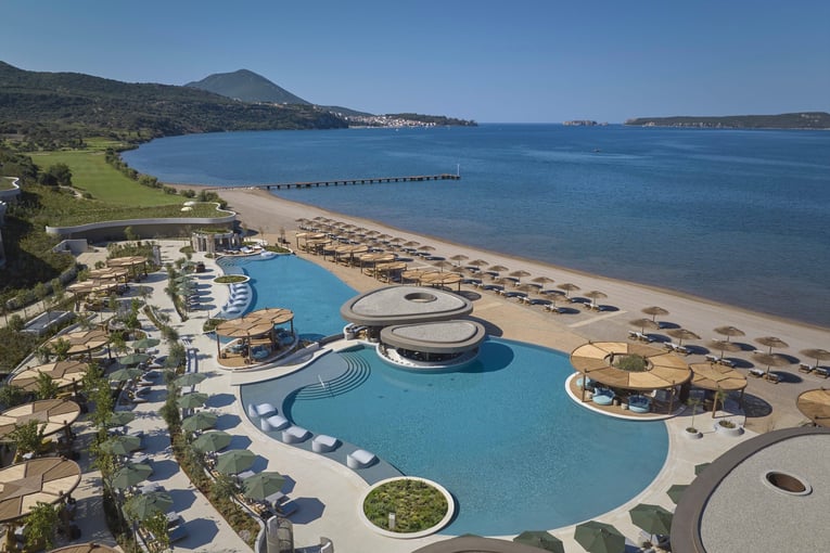 Mandarin Oriental, Costa Navarino costa-navarino-ormos-beach-club