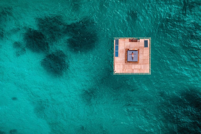 Manta resort Pemba overheadwateroom_sharo_s-scaled