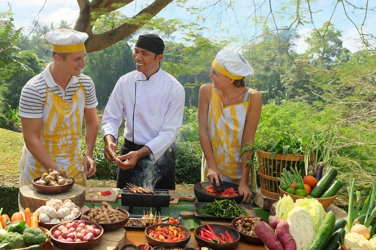 Maya Ubud Resort & Spa cooking-class-full-1