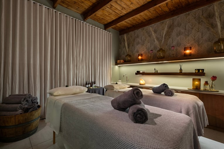 Mont Rochelle mont-rochelle-spa-treatment-room-1