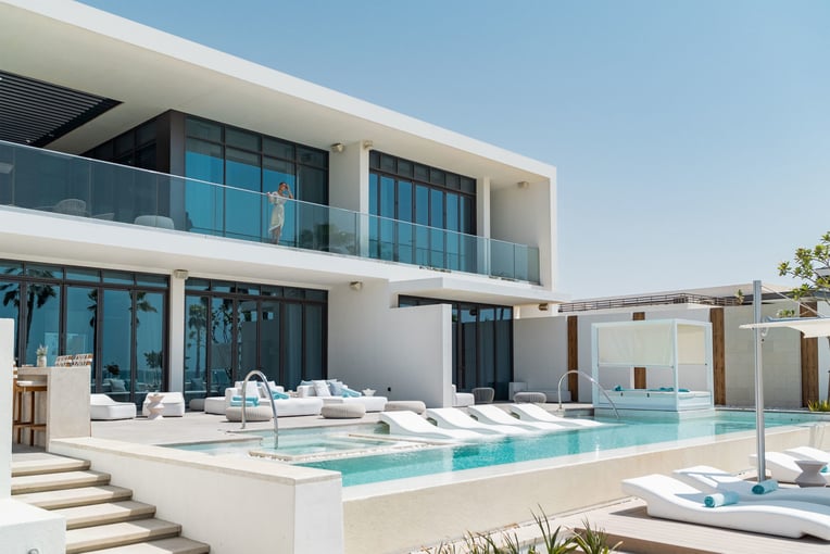Nikki Beach Resort&Spa Dubai Ultimate-Villa-2-1600x1067