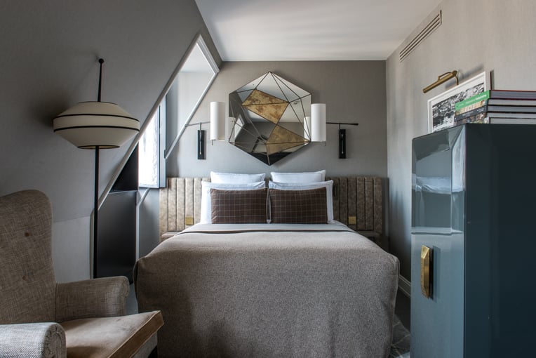 Nolinski Paris hotel-5-etoiles-luxe-nolinski-paris-chambre-classique-6-guillaume-de-laubier