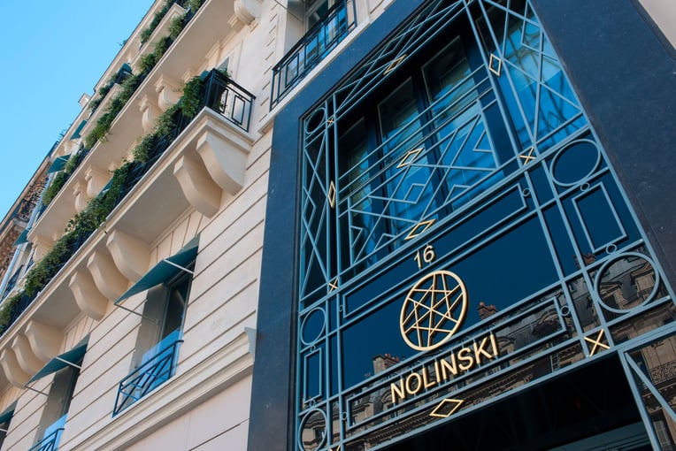 Nolinski Paris hotel-5-etoiles-luxe-nolinski-paris-vue-exterieure-5-gdelaubier