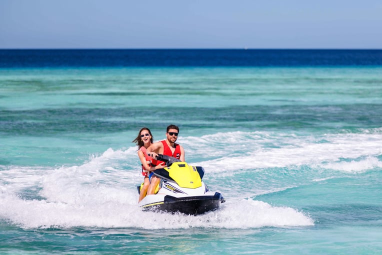 OZEN LIFE MAADHOO - Jet Ski - 3