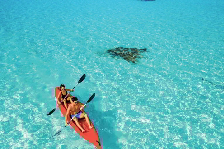 OZEN LIFE MAADHOO - Kayaking