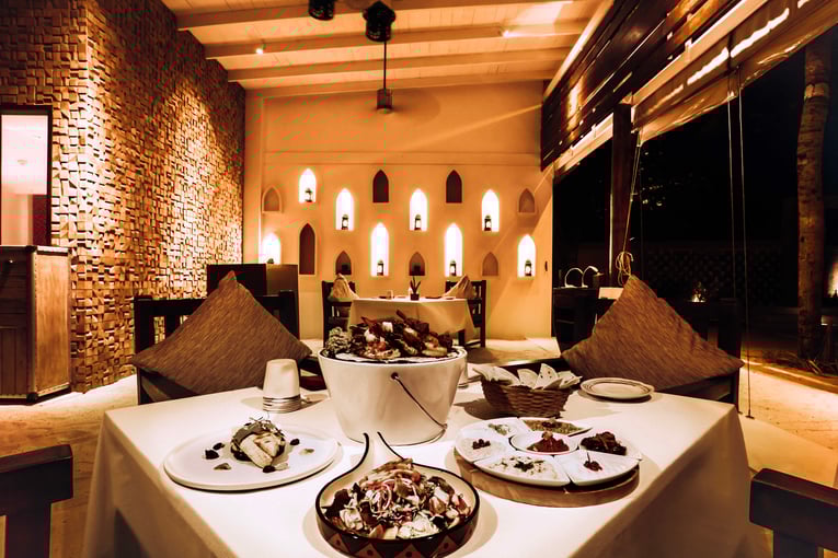 OZEN RESERVE BOLIFUSHI - SANGU Beach - Interior 2