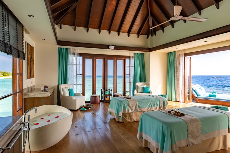 OZEN RESERVE BOLIFUSHI - SPA - VIP Treatment Room Interior