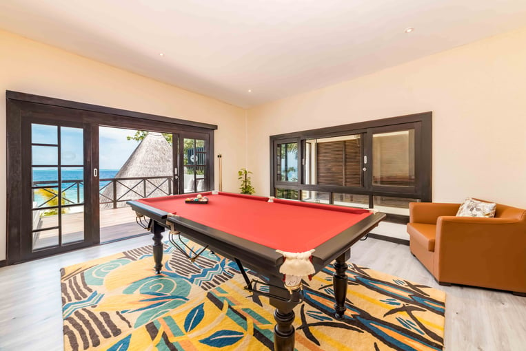 OZEN RESERVE BOLIFUSHI - THE OZEN RESERVE - Billiard Lounge