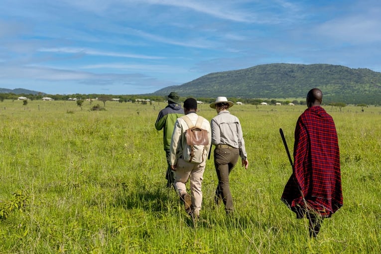 One Nature Nyaruswiga walking2