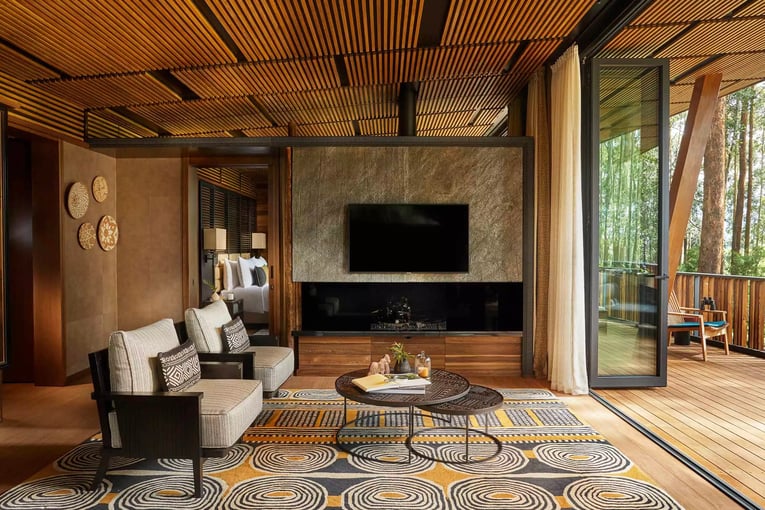 One&Only Gorillas Nest oogn-virunga-suite-lounge-1