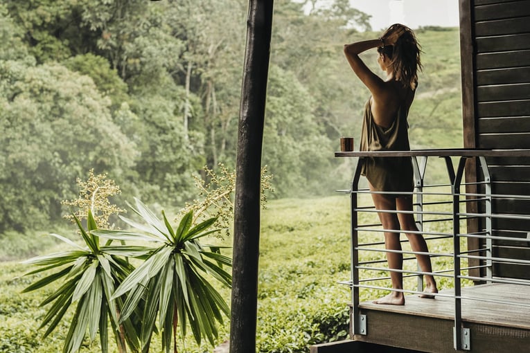 One&Only Nyungwe House oonh-lifestyle-king-room-balcony-4