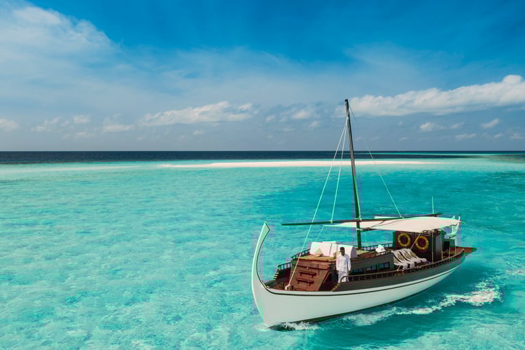 One&Only Reethi Rah OO_RR_Beach_SandBank_Dhoni_3676_MASTER