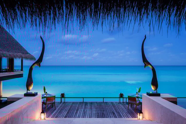 One&Only Reethi Rah OO_RR_FB_AquaRestaurant_StepsToSea_Twilight_3042_MASTER