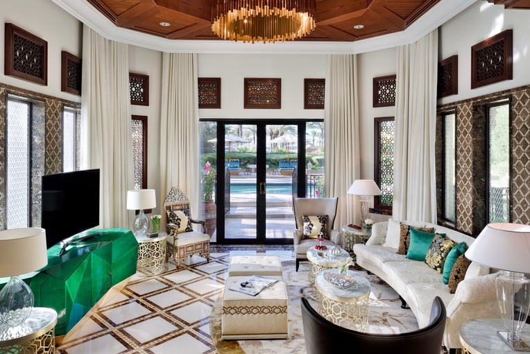 One&Only Royal Mirage oo_royal_mirage_residence_and_spa_beach_garden_villa_living_room_28_9_2017