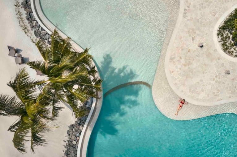 PATINA_MALDIVES_F_B_FARI-BEACH-CLUB_AERIAL-1
