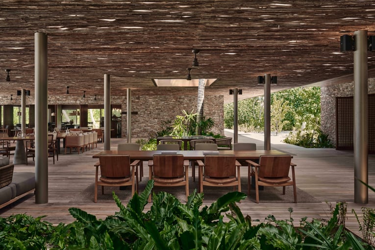 PATINA_MALDIVES_PORTICO_01
