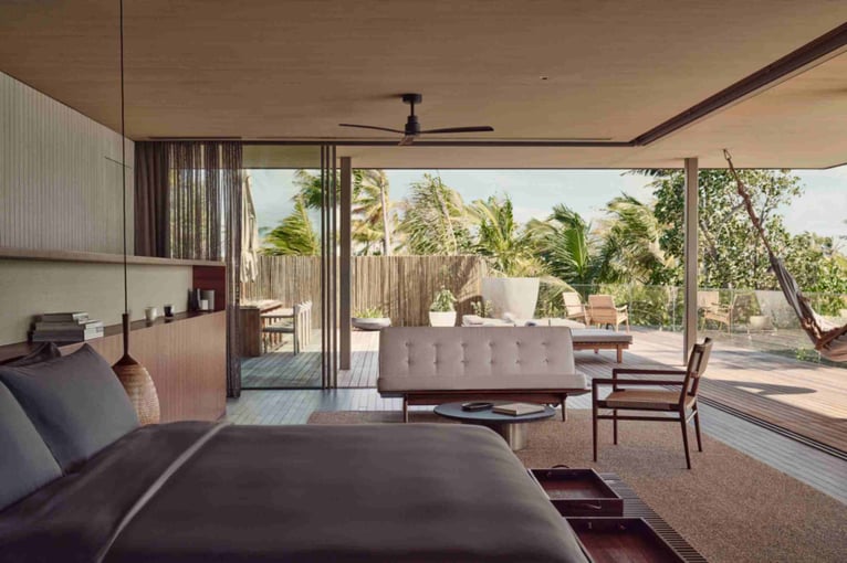 PATINA_MALDIVES_VILLA_THE-BEACH-HOUSE_MASTER_BEDROOM_VIEW-1