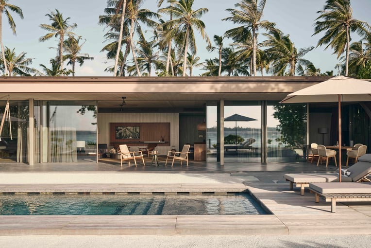 PATINA_MALDIVES_VILLA_TWO-B_SUNRISE_BEACH_POOL_EXTERIOR_2
