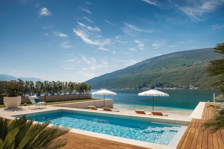 hotel_One&Only Portonovi, Černá Hora_PN_PrivateHomes_VillaRumija_Pool_Terrace_View_2510_FINAL
