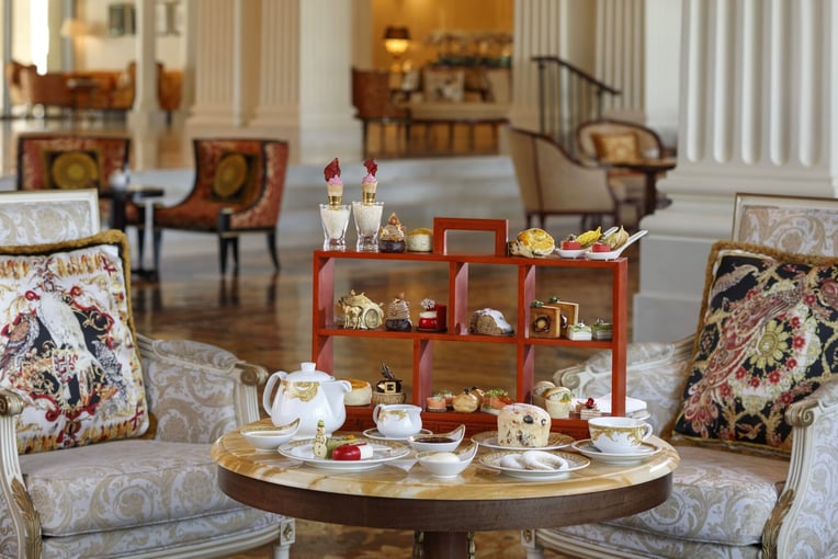 Palazzo Versace Dubai lp-festive-high-tea-mosaico