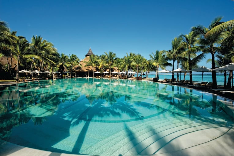 Paradis Beachcomber Golf Resort & Spa  0d3f9a24eb651f2d8534638bd498c4ca2810297cb1706d7041f76614007b35a3 2-1