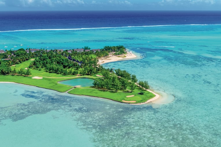 Paradis Beachcomber Golf Resort & Spa  11f90e517f8baaef319efc0a61bf5ddfb1ac5527c2bf2fe10e666a70c592f397 2-1