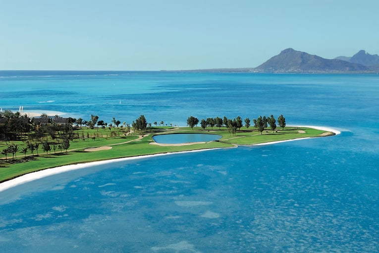 Paradis Beachcomber Golf Resort & Spa  5cad0a3e79b14eb9f620ae9d3180522962ef1525d139e9b80f60130e0e649aae 2-1