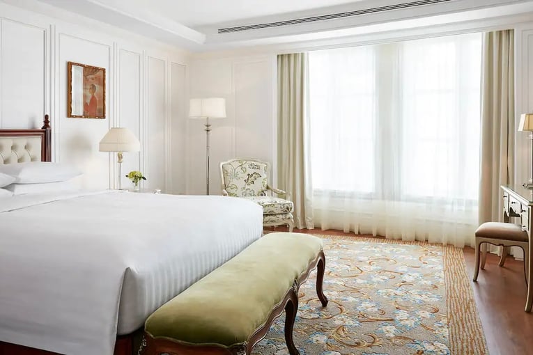 Park Hyatt Saigon Park-Hyatt-Saigon-P215-Presidential-Suite-Bedroom.16x9