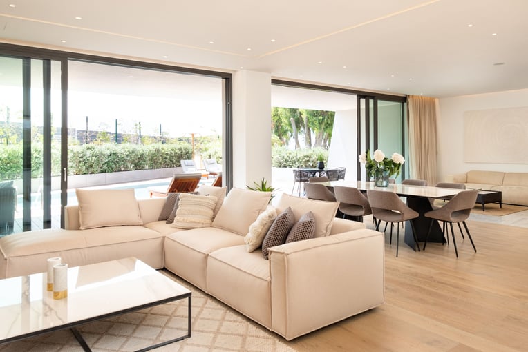 Parklane, Luxury Collection Resort & Spa lc-pfomd-sea-front-villa-living--78672_Classic-Hor