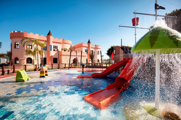 Parklane, Luxury Collection Resort & Spa pfomd-playground-pool-4452-hor-clsc