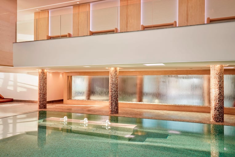 Parklane, Luxury Collection Resort & Spa pfomd-spa-indoor-pool-4438-hor-clsc