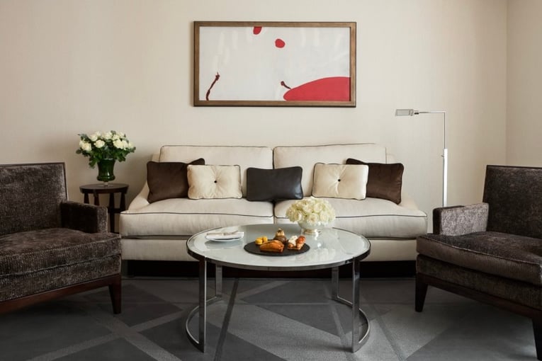 Peninsula Paris ppr-junior-suite-living-room-1074