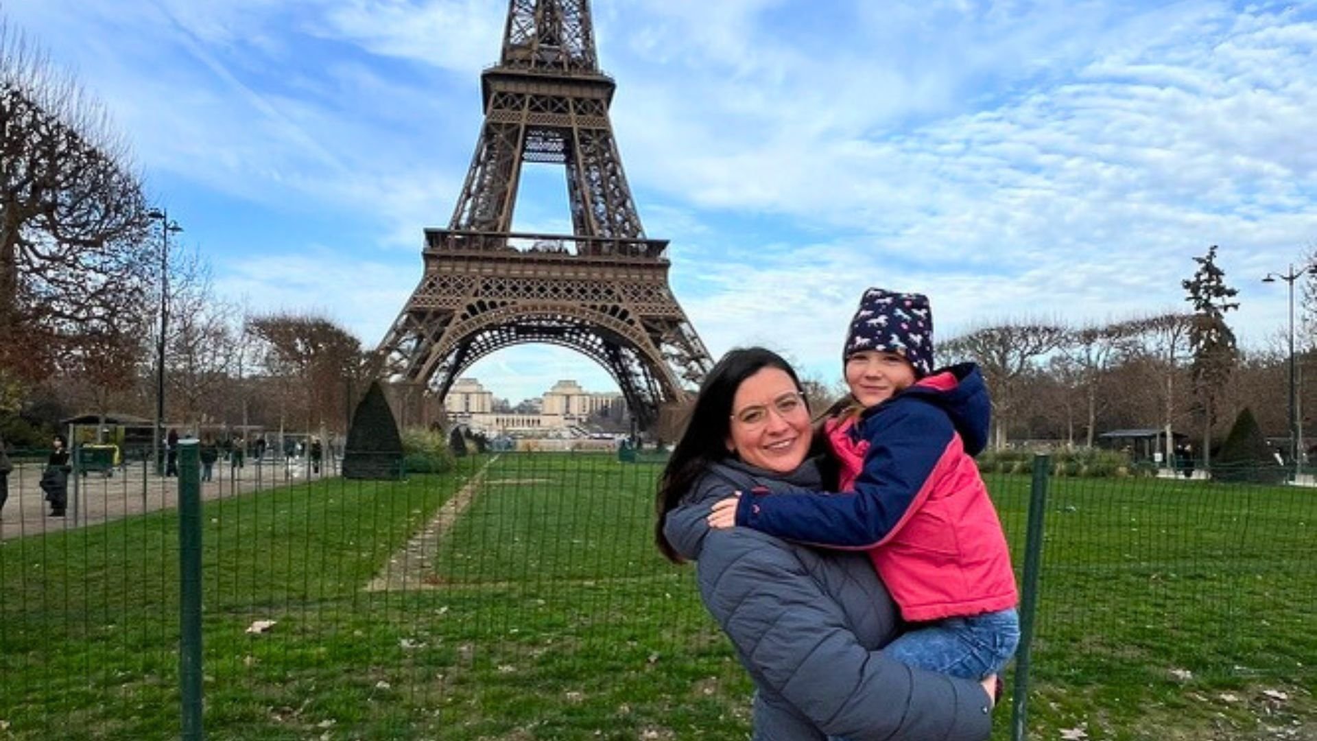 žena, dítě, Eiffel tower