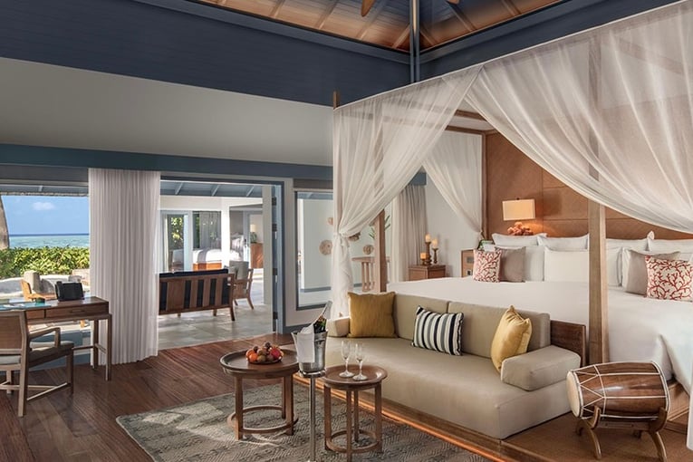 Raffles Maldives Meradhoo Resort RMM_1625989_Raffles_Royal_Residence