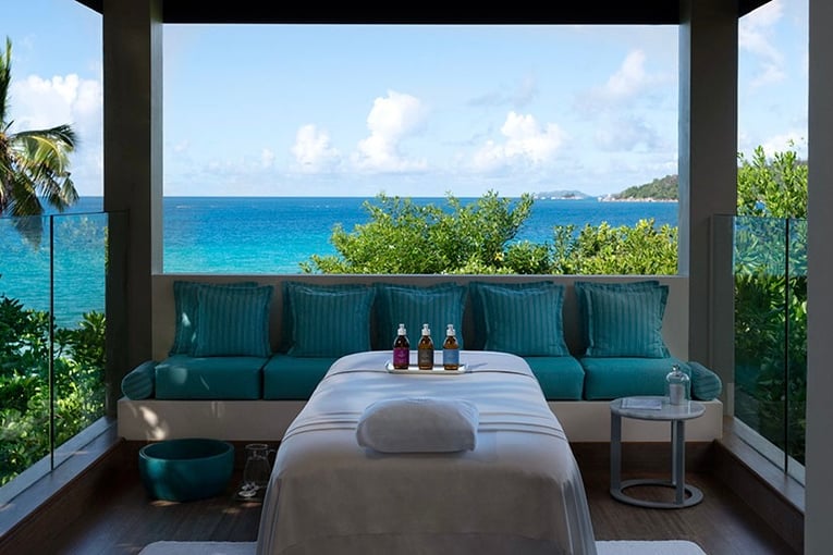 Raffles Seychelles RPS_Raffles-Spa-Outdoor-Treatment-Room
