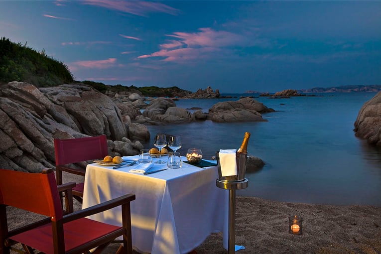 Resort Valle dell’Erica Thalasso & SPA zini05_particolare_tavolo